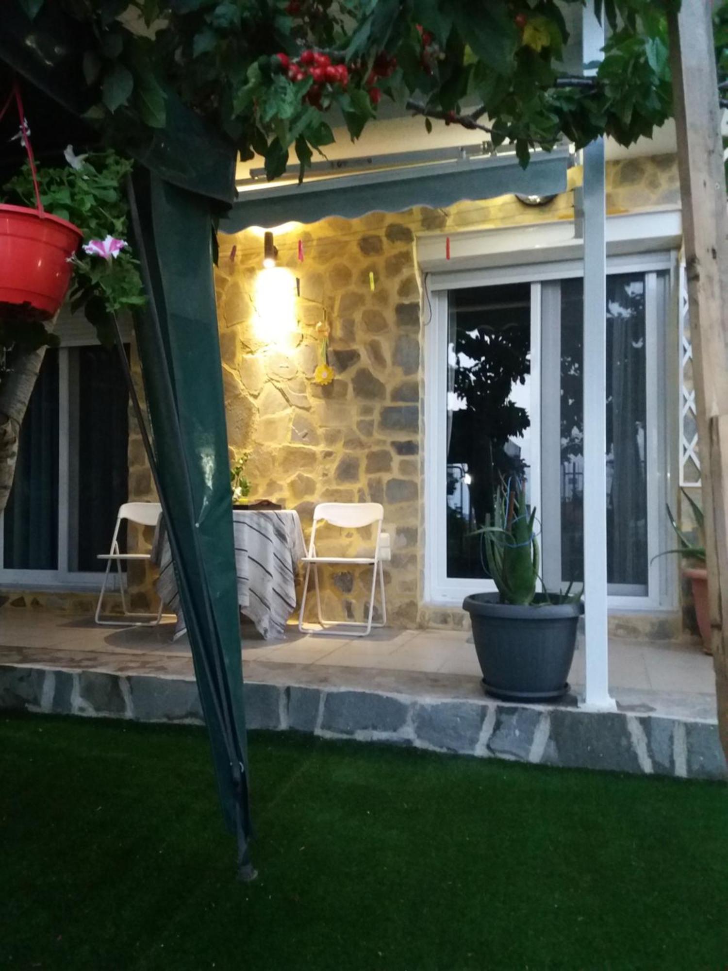 Garden'S House Apartamento Cavala Exterior foto